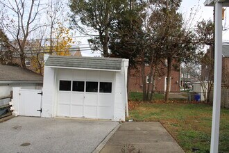 1917 Winton Ave in Havertown, PA - Foto de edificio - Building Photo