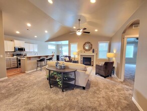1319 N Heath Ave in Boise, ID - Building Photo - Building Photo