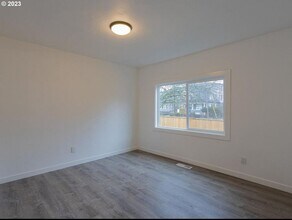 212 N Blandena St in Portland, OR - Building Photo - Building Photo