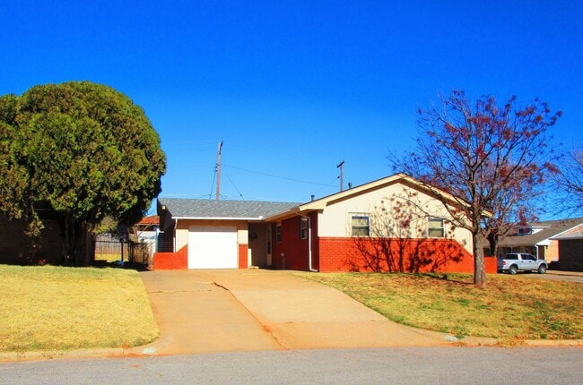 property at 501 W Oklahoma Ave