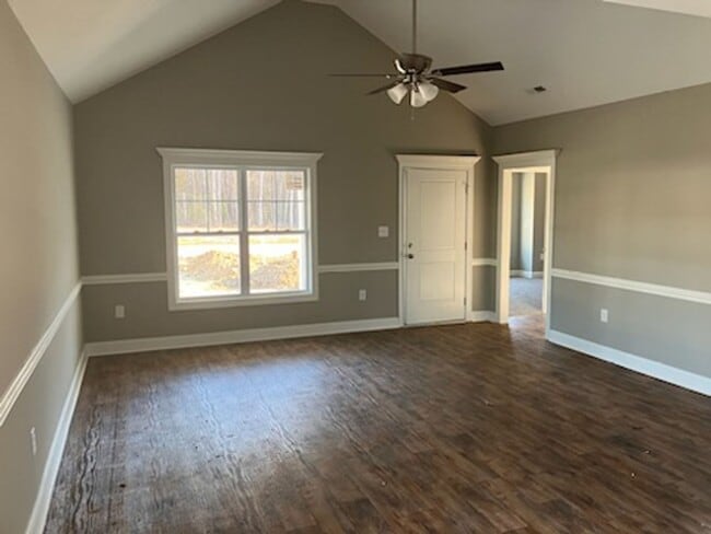 5240 Castlewood Dr in Wilson, NC - Building Photo - Building Photo