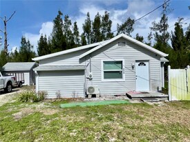 4310 Garden Rd in Port Charlotte, FL - Building Photo