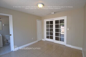 12621 NW 11th Ln in Miami, FL - Building Photo - Building Photo