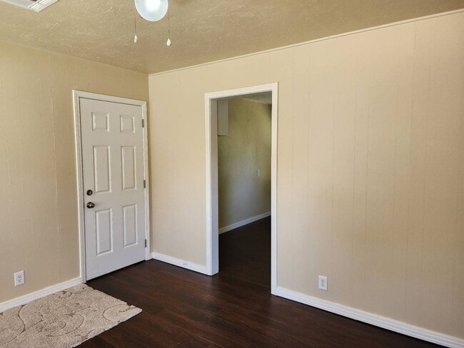 5108 N Beaver Ave in Bethany, OK - Building Photo - Building Photo