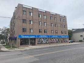 311 Queen St in Kingston, ON - Building Photo