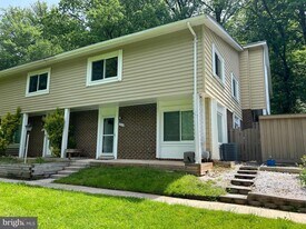 18433 Allspice Dr in Germantown, MD - Building Photo