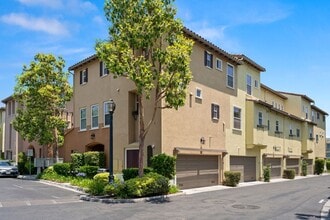 2636 Escala Cir in San Diego, CA - Building Photo - Building Photo