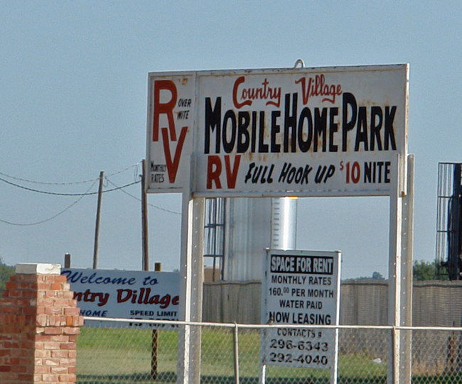 3000 S Columbia in Plainview, TX - Building Photo - Building Photo