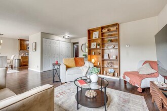 3315 Chisholm Trail in Boulder, CO - Building Photo - Building Photo