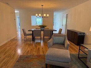 6120 Country Club Way in Sarasota, FL - Building Photo - Building Photo