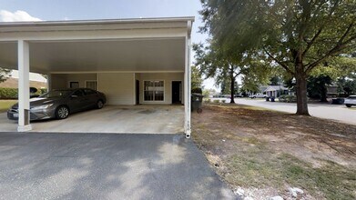 1081-1083 Princeton Pl in Auburn, AL - Building Photo - Building Photo