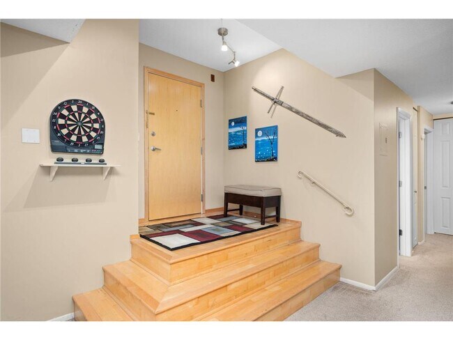 4860 Park Commons Dr in Minneapolis, MN - Building Photo - Building Photo