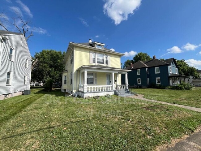 1221 Woodside Blvd in Middletown, OH - Building Photo - Building Photo
