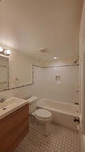 2140 Secoffee St, Unit 2 in Miami, FL - Building Photo - Building Photo