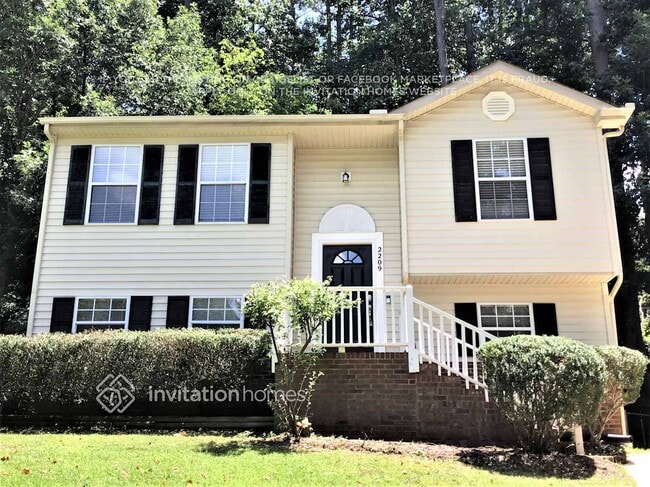 property at 2209 Hoot Owl Ct