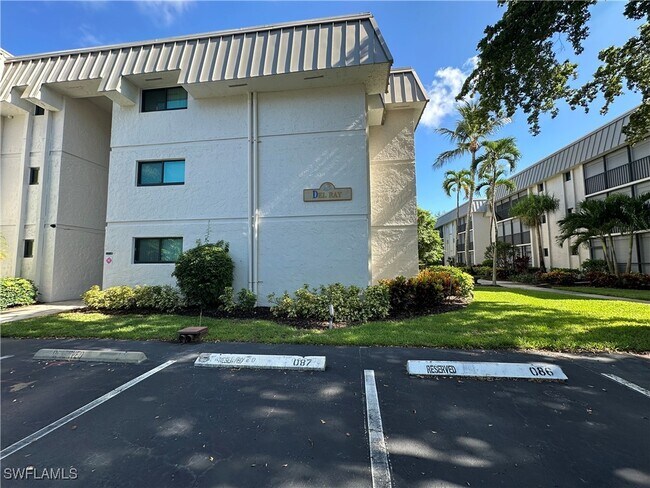 788 Park Shore Dr in Naples, FL - Building Photo - Building Photo