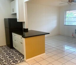 2915 Plunkett St in Hollywood, FL - Building Photo - Building Photo
