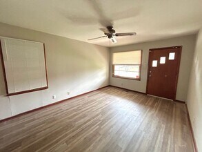 2729 Oaktree Ln NW in Huntsville, AL - Building Photo - Building Photo
