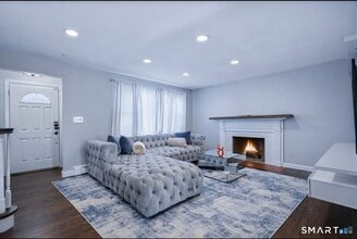 457 Summit St in Bridgeport, CT - Foto de edificio - Building Photo