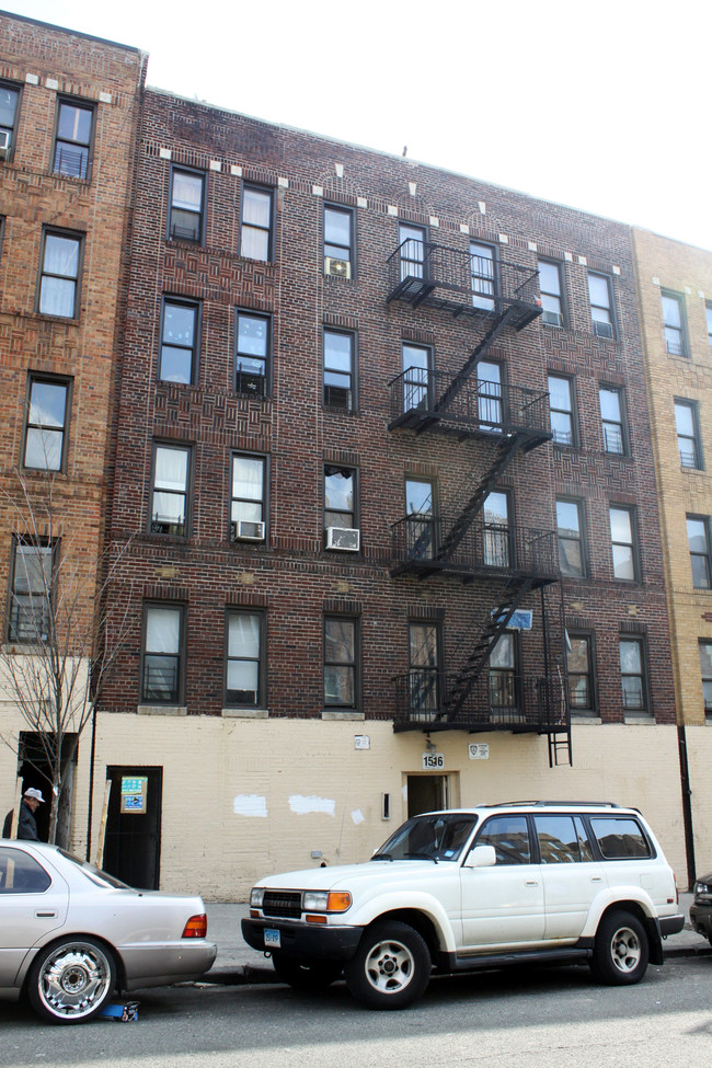 1516 Leland Ave in Bronx, NY - Building Photo - Building Photo