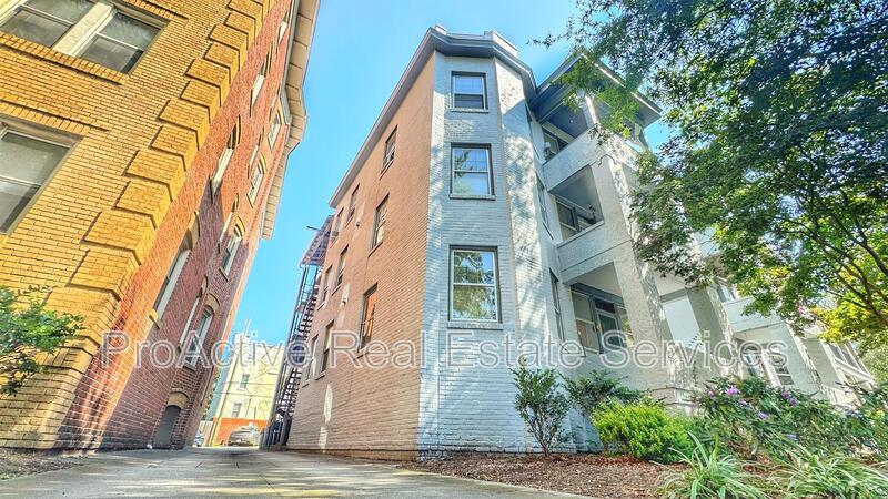 1240 Westover Ave in Norfolk, VA - Building Photo