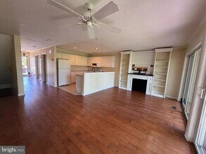 113 NE Isles Dr in North East, MD - Building Photo - Building Photo