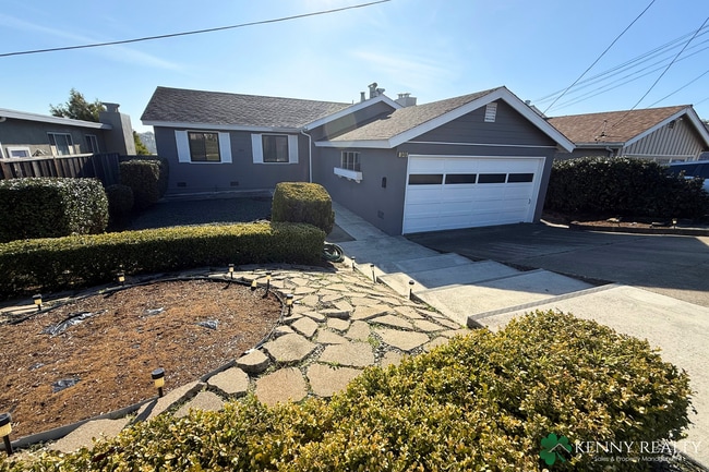 349 Arroyo Dr in South San Francisco, CA - Building Photo - Building Photo