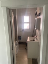 236 Rosemont Ave in Trenton, NJ - Building Photo