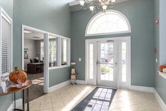 Trexler Park in Allentown, PA - Foto de edificio - Interior Photo