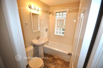 9921 Harnew Rd E in Oak Lawn, IL - Building Photo - Building Photo