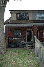 16 Nasmith Ave in Toronto, ON - Building Photo - Building Photo