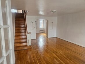 1268 Stirling St in Philadelphia, PA - Building Photo - Building Photo