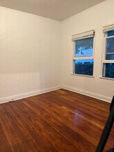 1201 N Orange Grove Ave in West Hollywood, CA - Building Photo - Building Photo