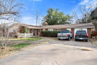 2703 54th St in Lubbock, TX - Building Photo - Building Photo