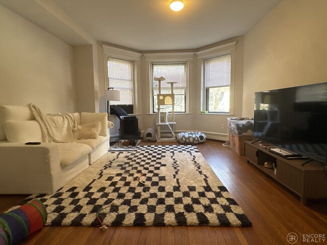 property at 11 Stearns Rd