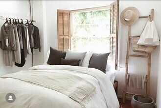 22154 Avenue Morelos in Woodland Hills, CA - Building Photo - Building Photo