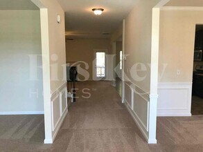 948 Spanish Moss Tr in Loganville, GA - Building Photo - Building Photo