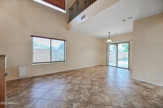 26196 W Burnett Rd in Buckeye, AZ - Building Photo - Building Photo