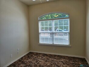 108 Limestone in Clovis, NM - Building Photo - Building Photo