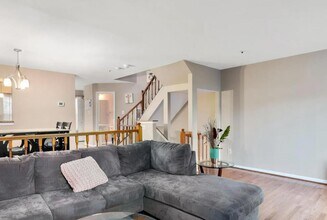 804 Pleasant Hill Ln in Bowie, MD - Building Photo - Building Photo