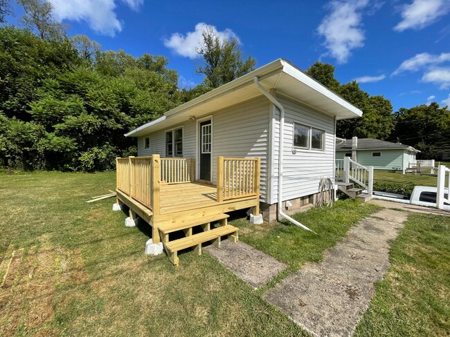 8 Heer Dr in Fulton, NY - Building Photo - Building Photo