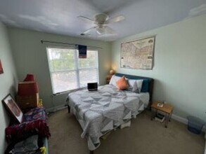 5154 East Liberty Park Circle in North Charleston, SC - Building Photo - Building Photo