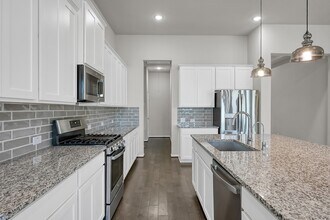 2807 Jehlon Ln in Conroe, TX - Building Photo - Building Photo