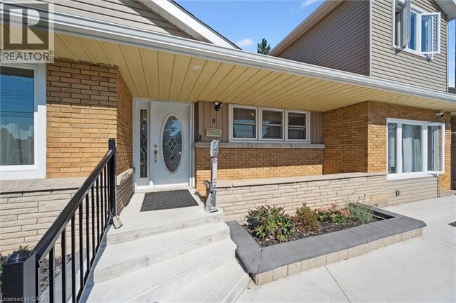 property at 18 Cambridge Ave
