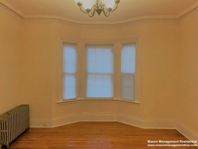 191 Harvard St, Unit 1 in Cambridge, MA - Foto de edificio - Building Photo