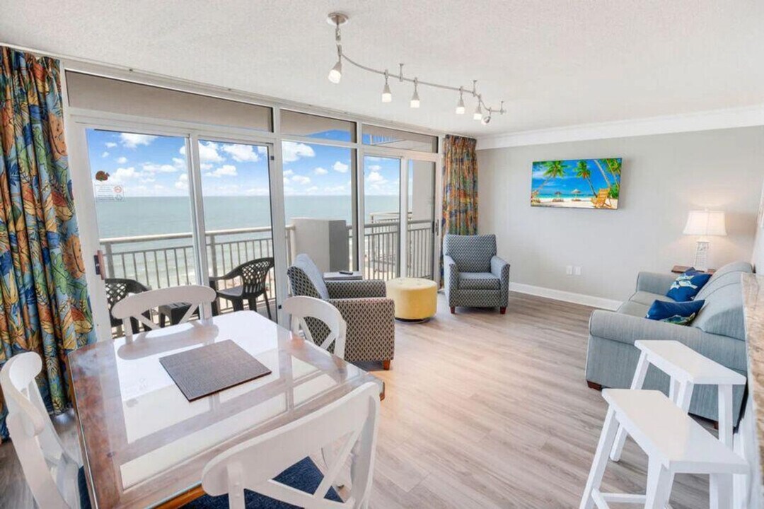 1700 N Ocean Blvd in Myrtle Beach, SC - Building Photo