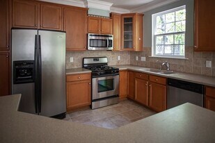 218 Napa Valley Way in Chapel Hill, NC - Building Photo