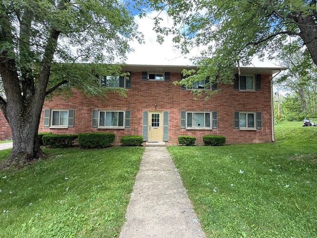 property at 1916 SW E St