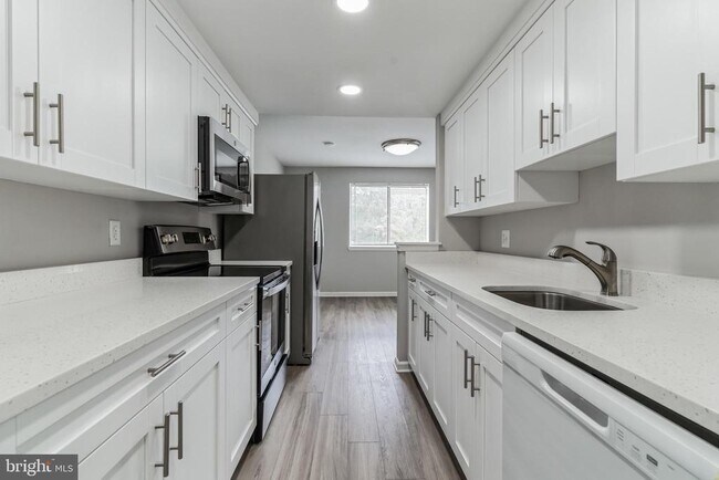 property at 7172 Talisman Ln