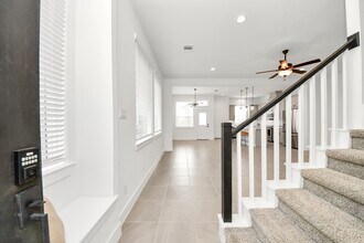 1522 Crystal Stream Dr in Sienna, TX - Building Photo - Building Photo